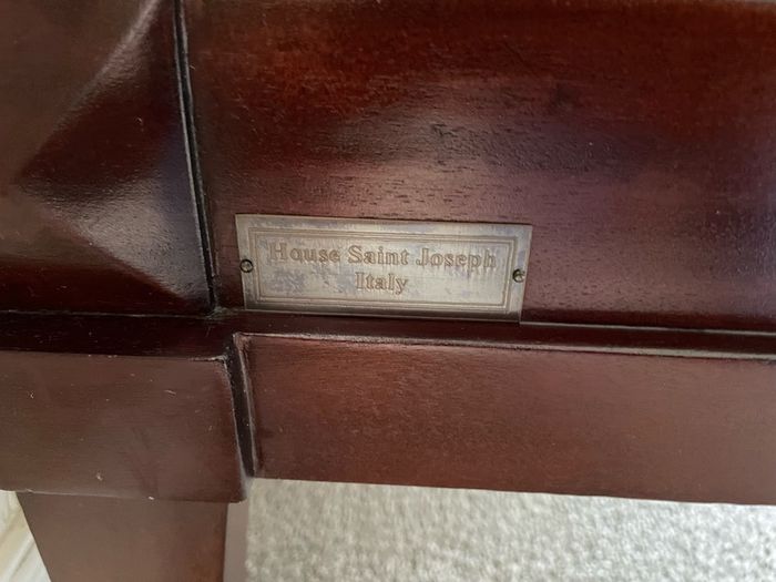 Bedroom Chest Of Drawers.