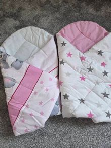 Newborn baby swadles