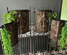 Fluer de lis verde planters