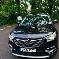 2021 Opel Grandland X SRI 1.2 Petrol Excellent condition inside and out.