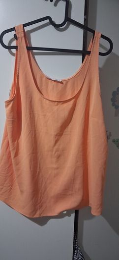 Loads top like new size 12 to 14