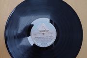 Vinyl  -Manilow Magic - The best of Manilow - No sleeve.
