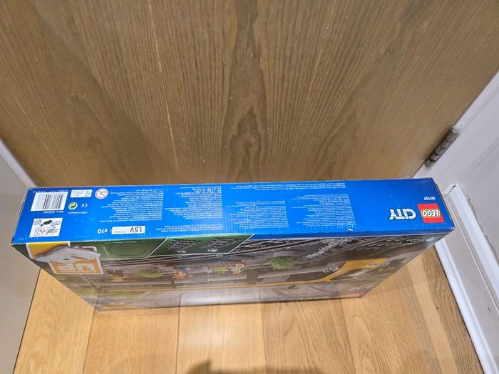 Lego 60197 Passenger Train