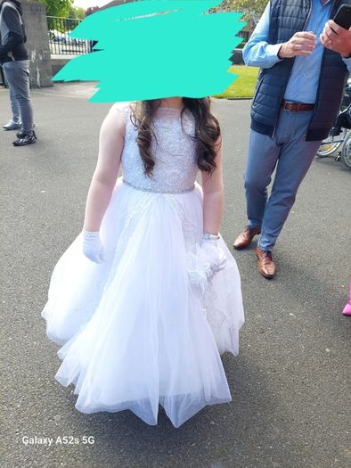Communion dress worn once excellent condition org price 1,100