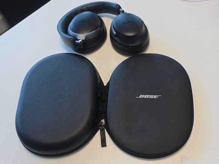Bose Quietcomfort Ultra headphones