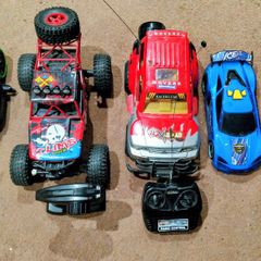Toy remote control cars, jeeps 5 in total to be sold together