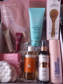 Skincare Beauty Box