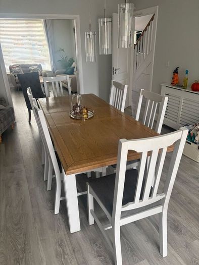 6 Seater Dining Table & Chairs