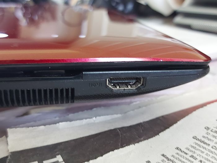 EEPC Seashell Series, Red, Intel Atom CPU N2600, 1.6GHz, 1GB Ram, 320GB HDD, Windows 7 Ultimate, Opera, Chrome