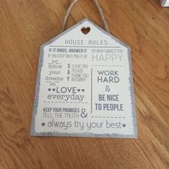 House Rules sign