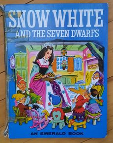 Vintage book 'Snow White and the Seven Dwarfs'