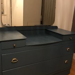 retro / mid century dressing table with 4 drawers and mirror.