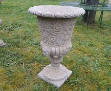 Georgian Urn EG011