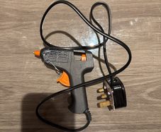 glue gun