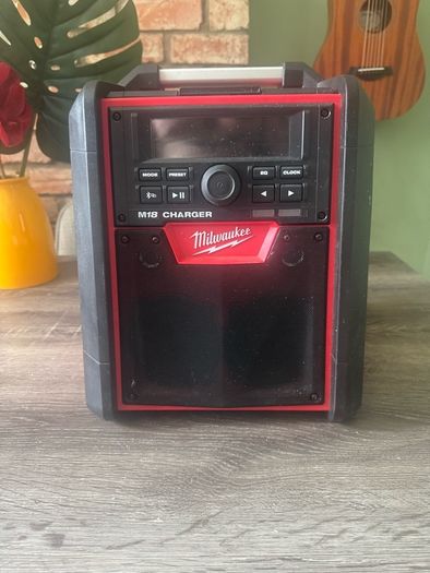 Milwaukee Radio RC-0