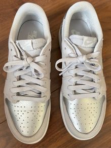 Nike Air Jordan 1 Retro Low OG Ladies size 5