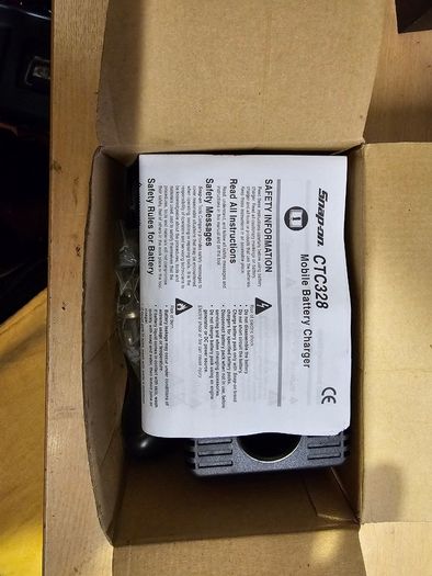 Snap On CTC328 Mobile Battery Charger