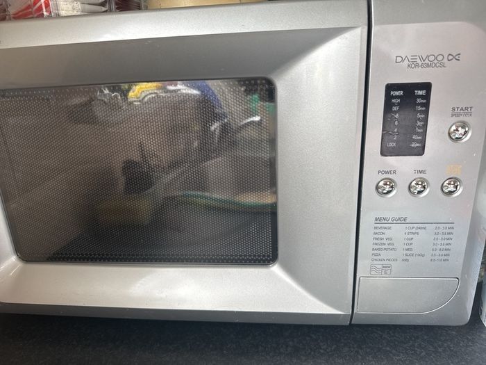Daewoo microwave