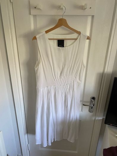 Betty Jackson white ladies summer dress