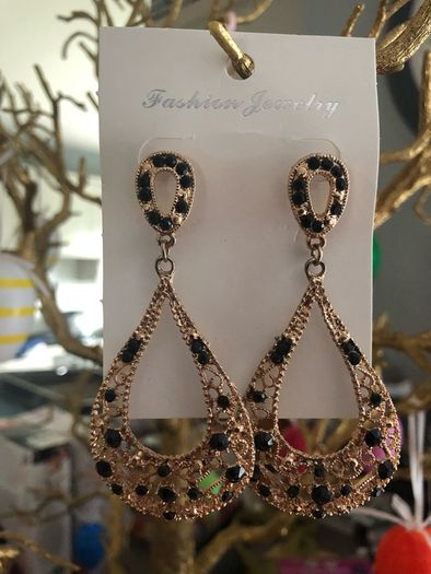 earrings boho style