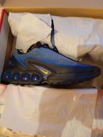 mens trainers