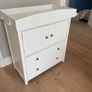 changing table Image 2