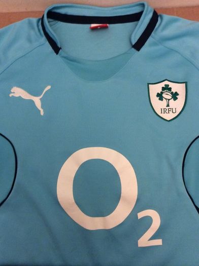 Ireland Rugby. Official Puma Mens Size Large Alternate Away Jersey. Collect In Dublin Or Receive Via Post.
