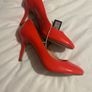 Red/orange shoes Image 5