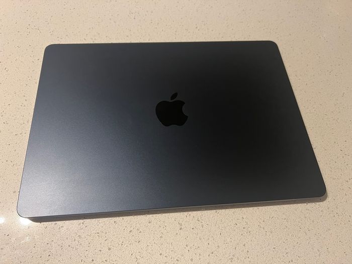 Apple Macbook Air 2025