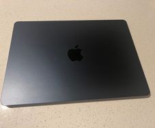 Apple Macbook Air 2025