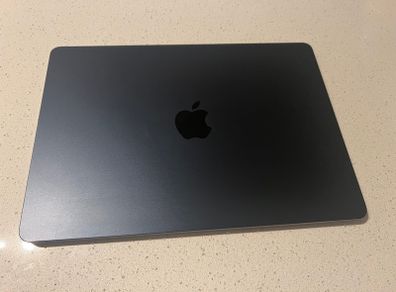 Apple Macbook Air 2025