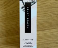 Fenty Beauty Gloss Bomb in Fussy