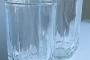 2 glasses