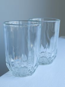 2 glasses