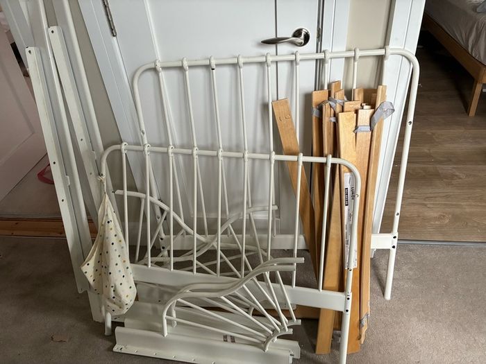 ikea minnen bed