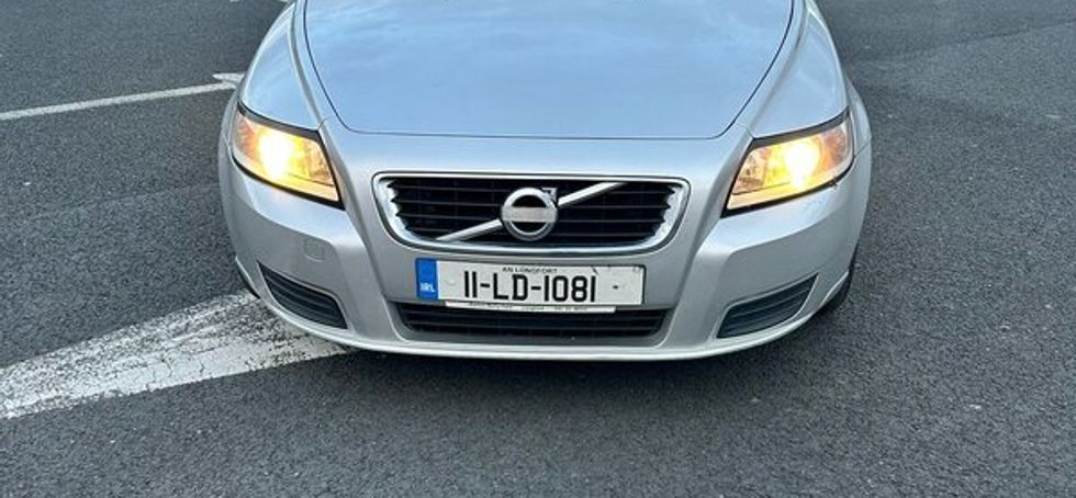 2011 Volvo V50