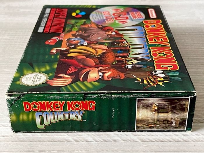 SNES Donkey Kong Country Boxed with Go Ape CD