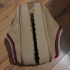 Ugg platform slippers/ 39 / new