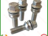 4 x Bolts Fits Volkswagen Transporter Touareg Sharan Amarok (CR4) Delivery