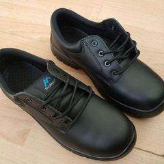 Safety Shoes 43