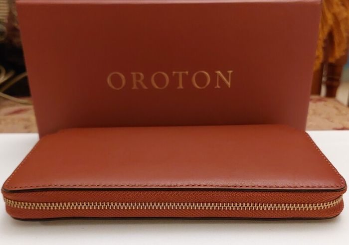 BNIB Oroton Ladies Leather Wallet