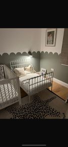 Extendable toddler bed