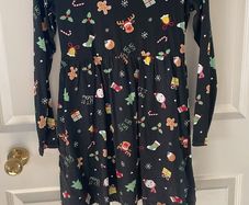 NEW Girls Christmas Dress: 9-10yrs / 10-11yrs  (never worn)
