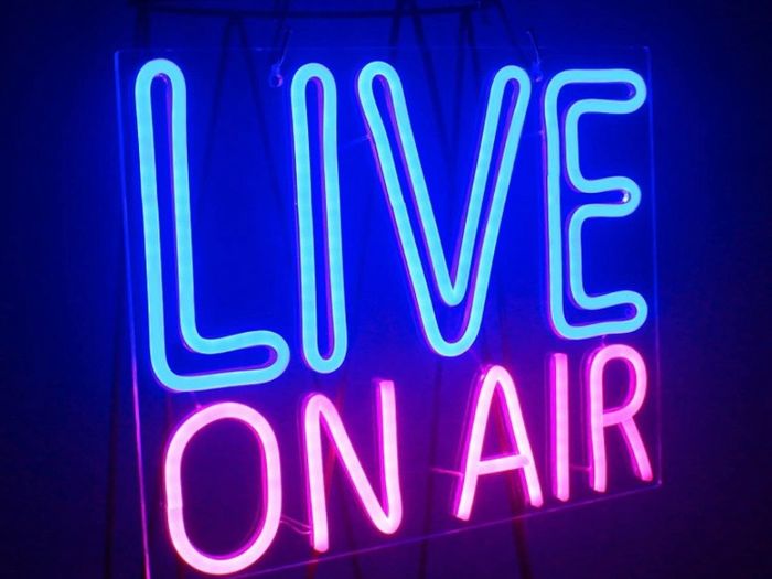 Live On Air Neon Sign Blue Pink Letters Led Neon Light On Air Sign Neon Word Sign Led Wall Art for Studio Bedroom Game Room Party Streaming Bar Club Decoration with USB Power (FREE POSTAGE)