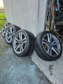 BMW M-sport alloys 19" 5x112