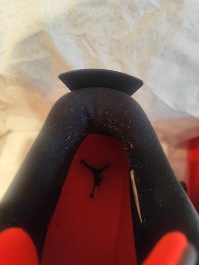 Air Jordan 4 Retro