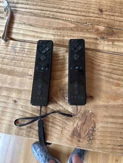 nintendo wii controlles