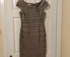 Ladies dress