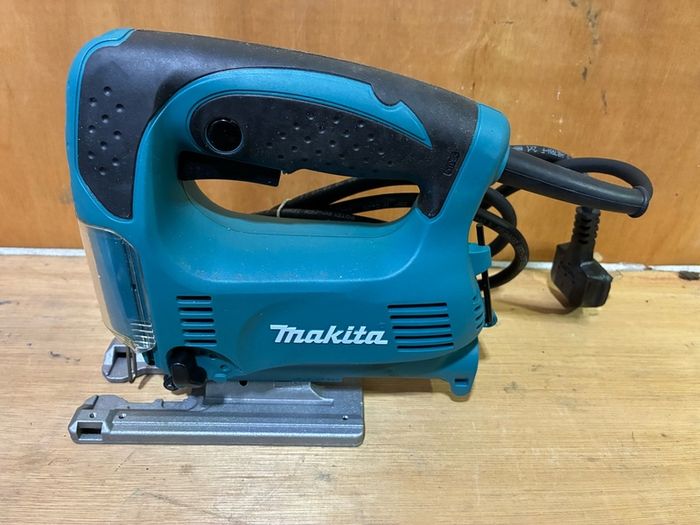 Makita 4329 Jig saw Brand New 240V