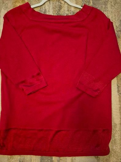Dunnes Stores red sweater, size M